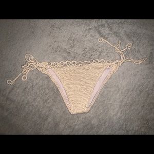 Crochet bikini bottoms